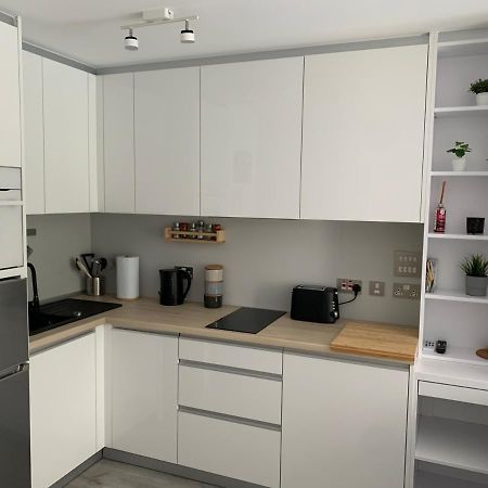 גיברלטר Cp High Floor Luxury Studio מראה חיצוני תמונה
